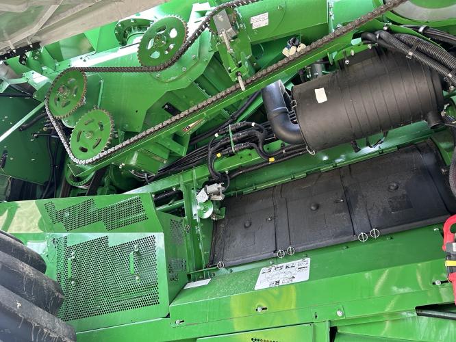 John Deere S790