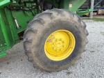John Deere S670