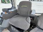 John Deere 8235R