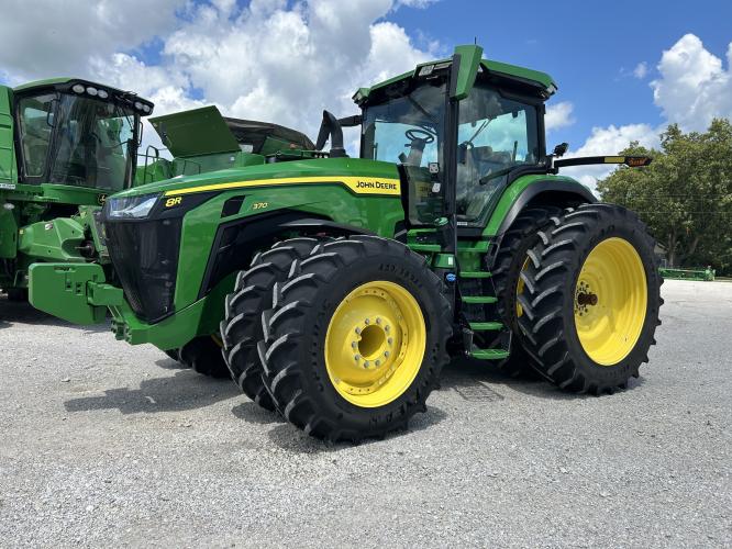 John Deere 8R 370