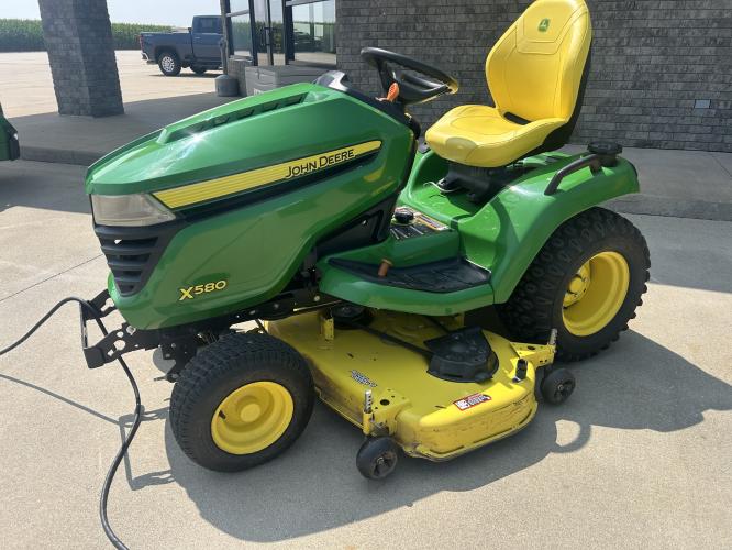 John Deere X580