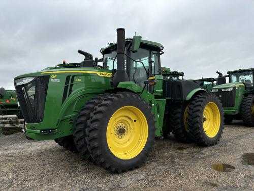 2023 John Deere 9R 440
