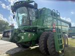 John Deere S670
