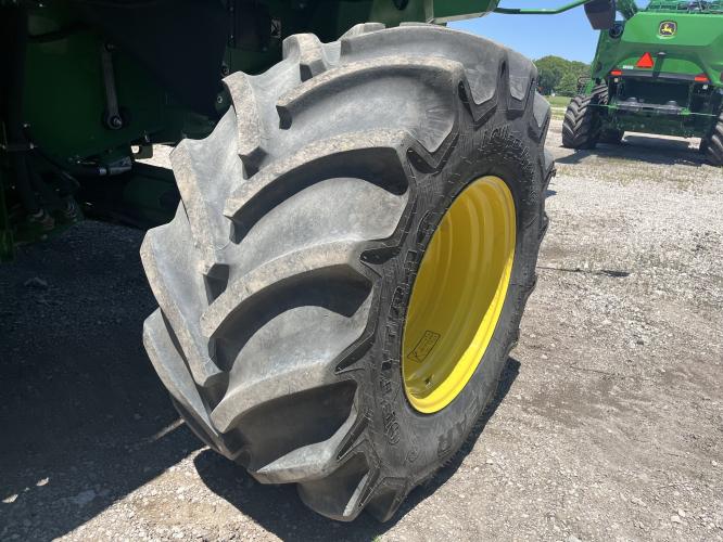 John Deere S790