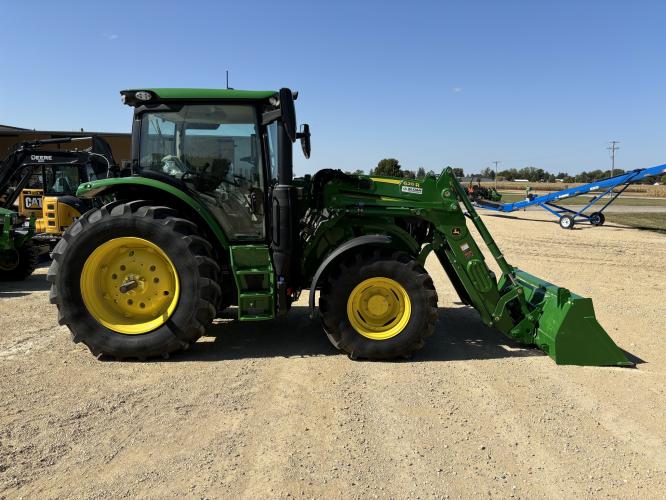 John Deere 6R 130