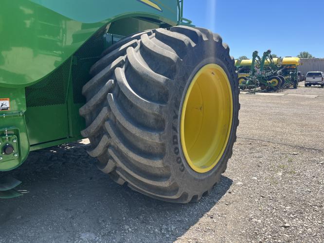 John Deere S790