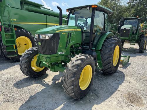 2016 John Deere 6120E