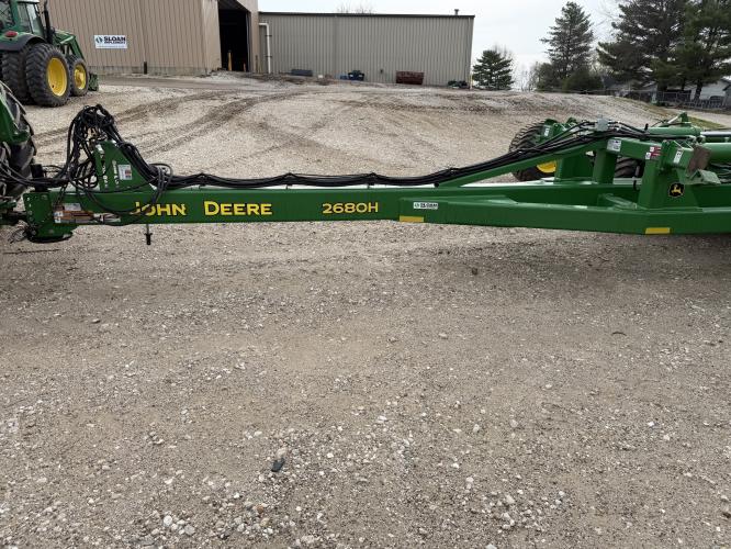 John Deere 2680H