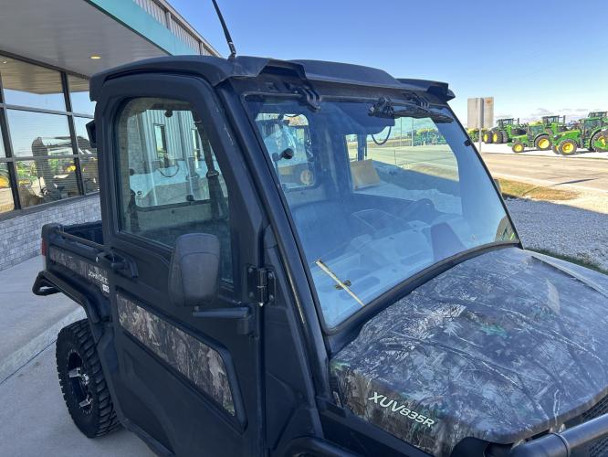 John Deere XUV835R