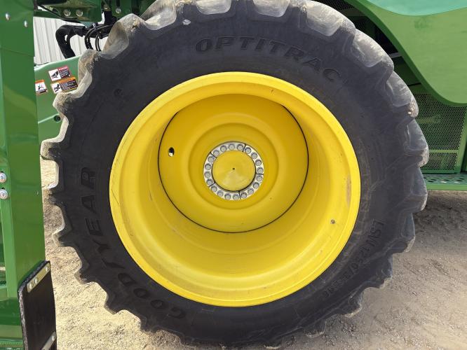 John Deere S780