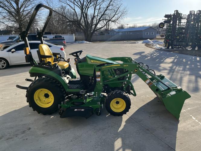 John Deere 2025R