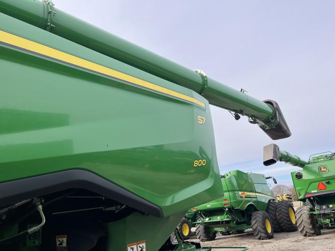 John Deere S7 800