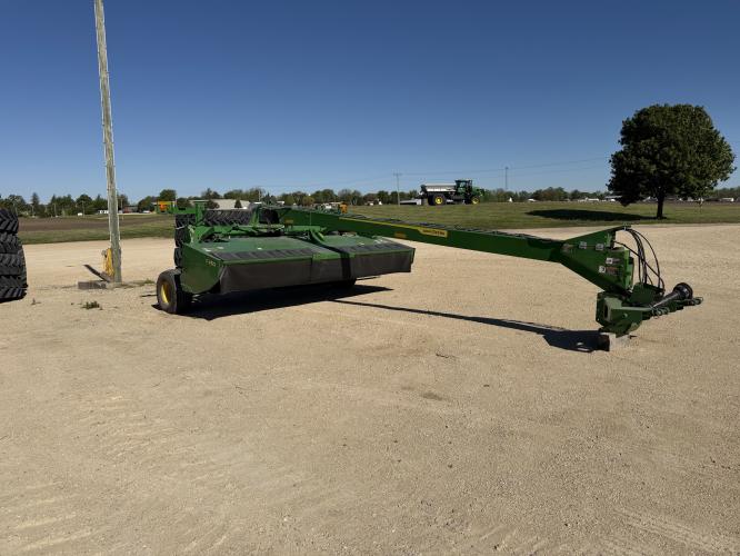 John Deere C450