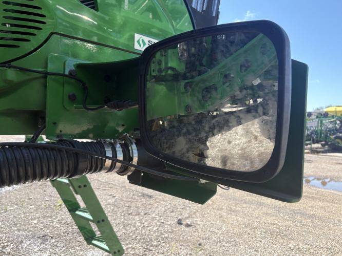 John Deere 412R