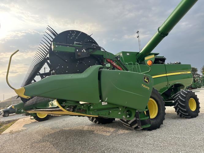 John Deere 730FD