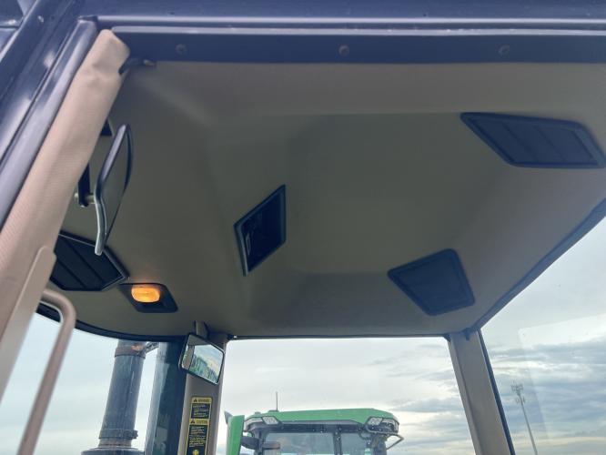 John Deere 8770