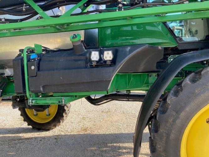 John Deere 412R