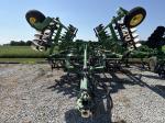 John Deere 2720