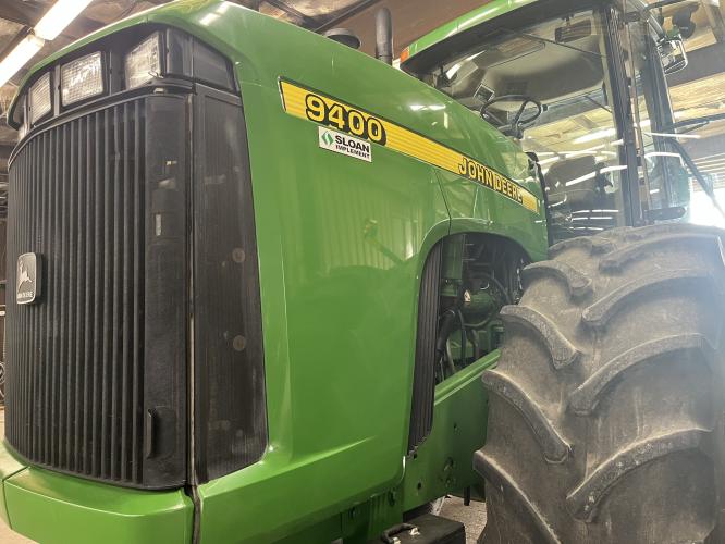 John Deere 9400
