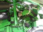 John Deere S670