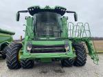 John Deere X9 1100