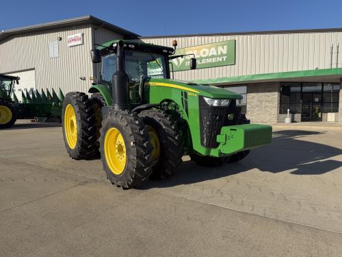 2015 John Deere 8370R