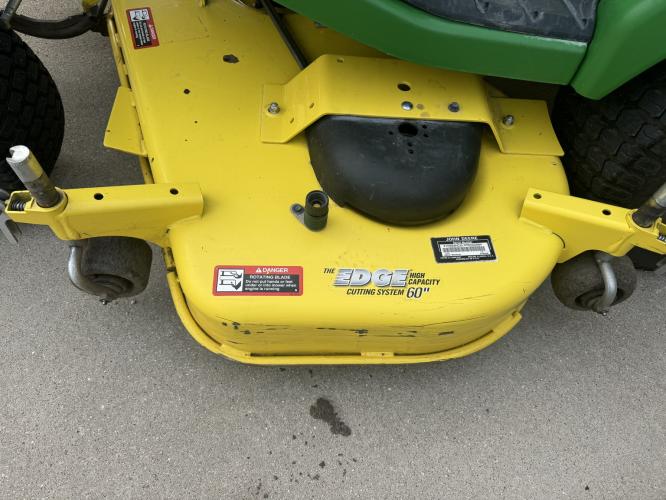 John Deere X730