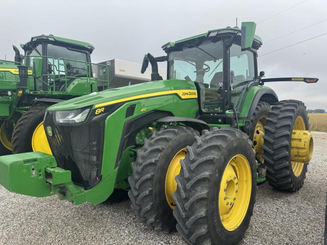 John Deere 8R 410