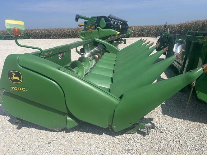 John Deere 708C