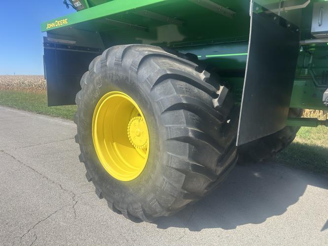 John Deere 800R