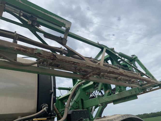 John Deere R4030