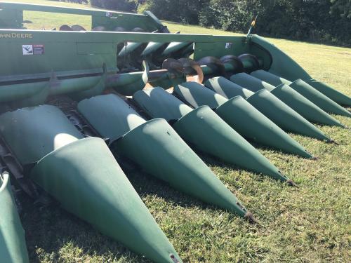 2009 John Deere 608C