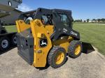 John Deere 318G