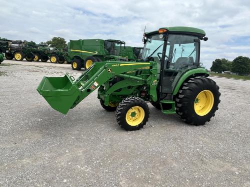 2020 John Deere 4052R