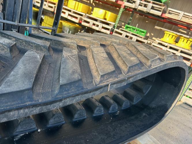 John Deere R571659 - 24" TRACK 8RX