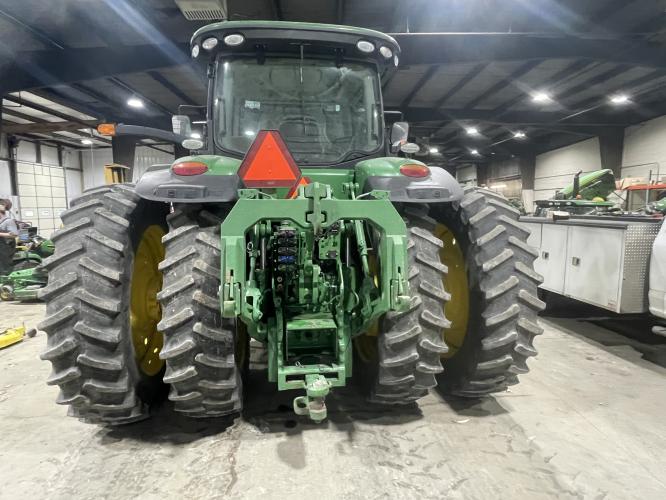 John Deere 8370R