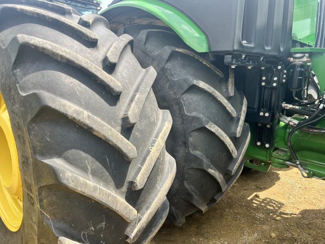 John Deere 9620R