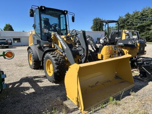 2024 John Deere 244L