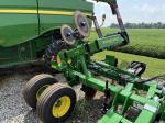 John Deere 2100