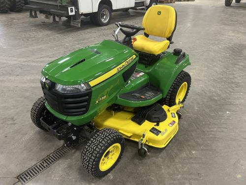 2021 John Deere X738