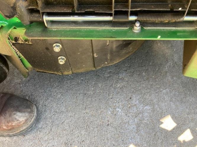 John Deere X730