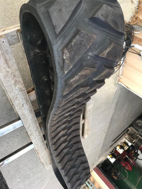  John Deere R571658 TRACK 18"