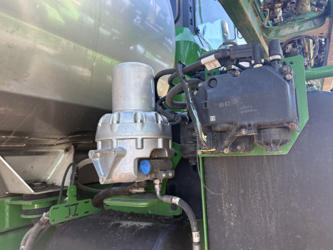 John Deere 412R