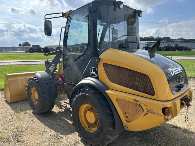 John Deere 304L