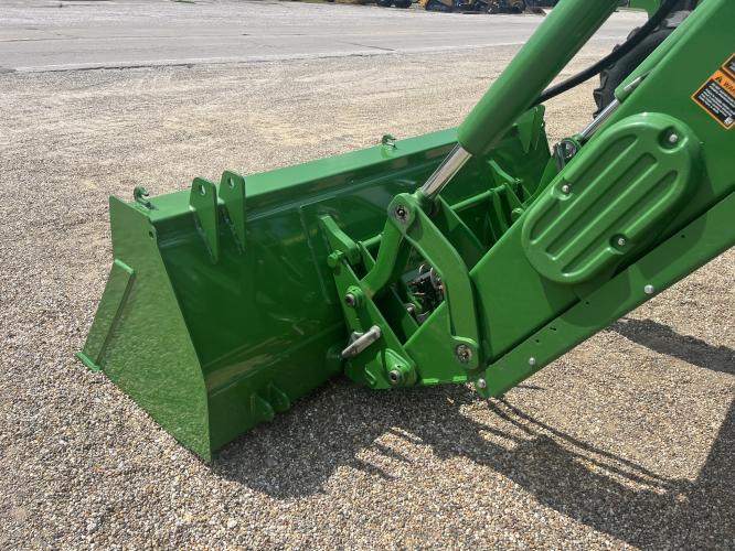 John Deere 6145R