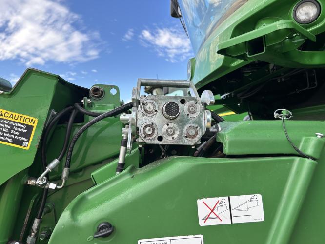 John Deere S790