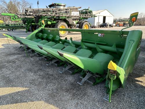 2013 John Deere 608C