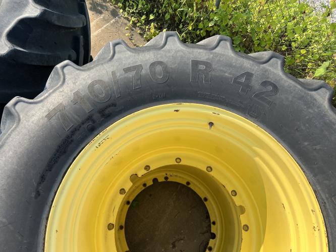Mitas 710/70R42