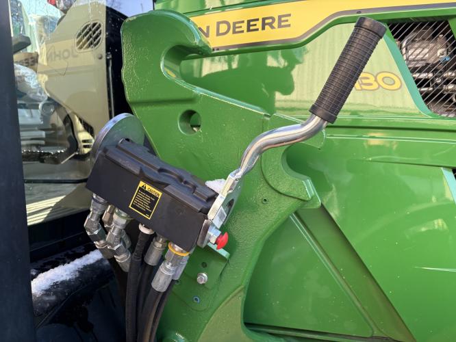 John Deere 6R 130