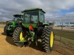 John Deere 4240